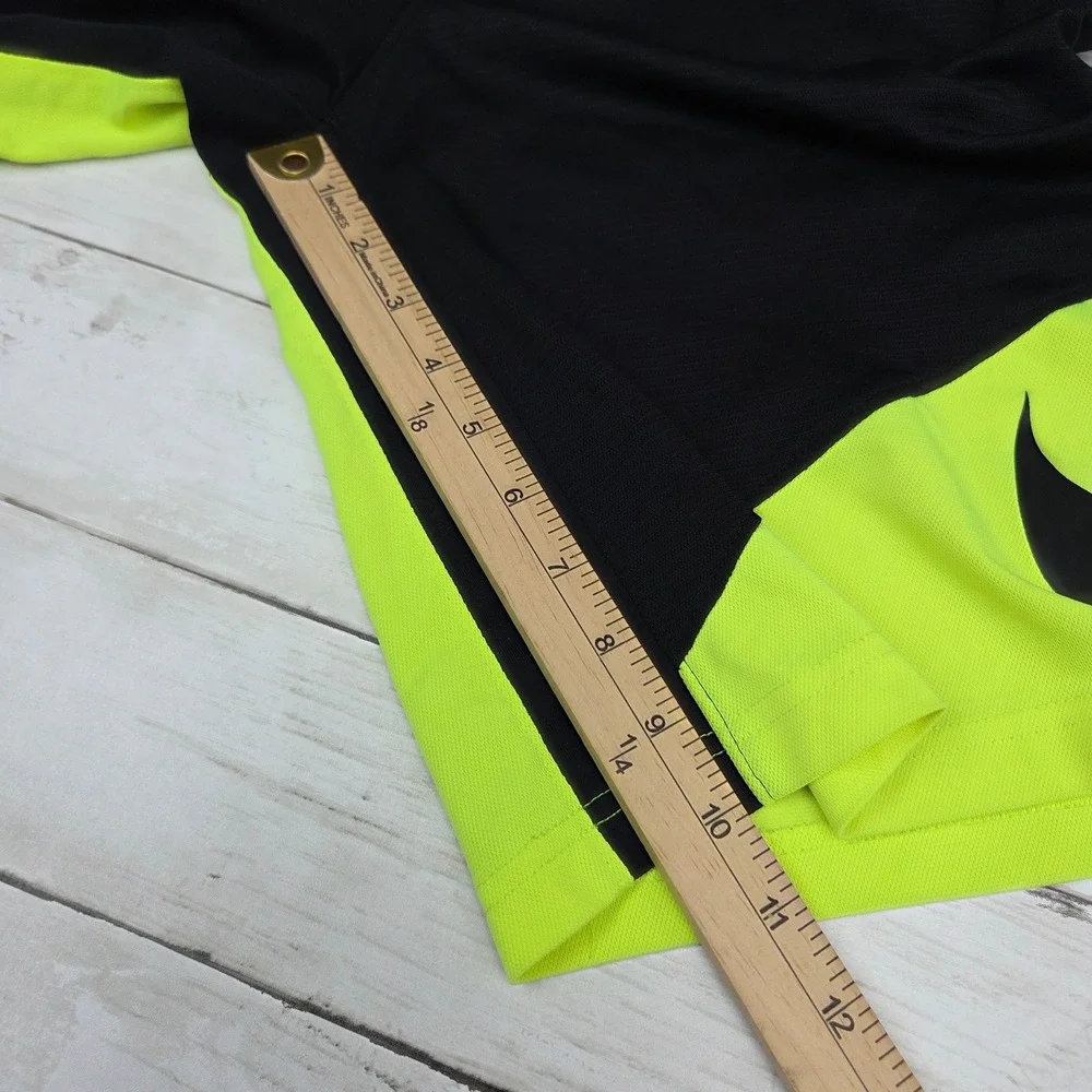 Nike Dri-FIT Basketball Shorts Colorblock Boys Large Black Volt 822952-012